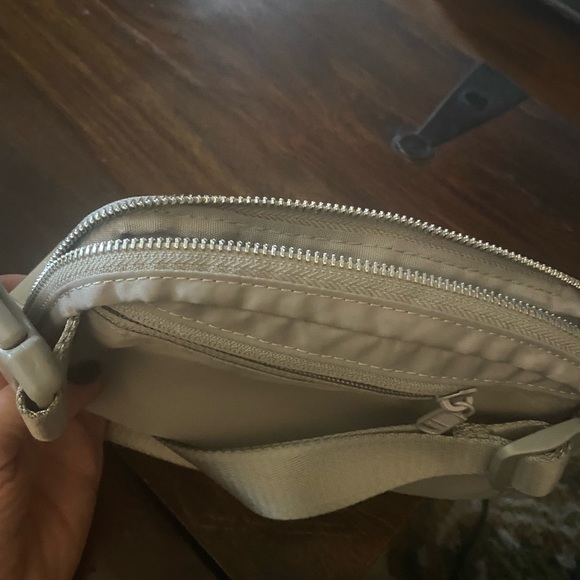 Pander Fanny Pack NWOT - Picture 5 of 9